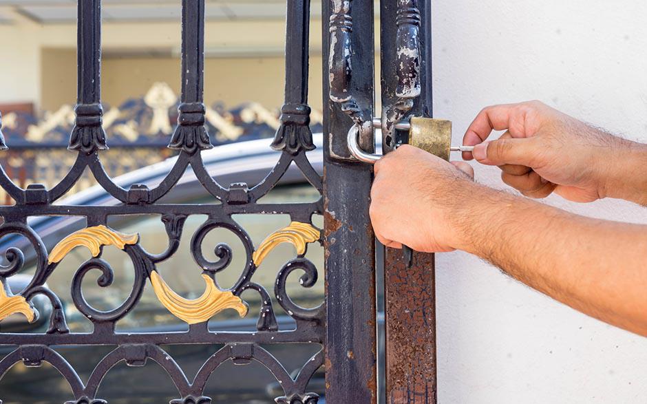haut professionnalisme serrurier prix changement serrure Épinay-sur-Seine